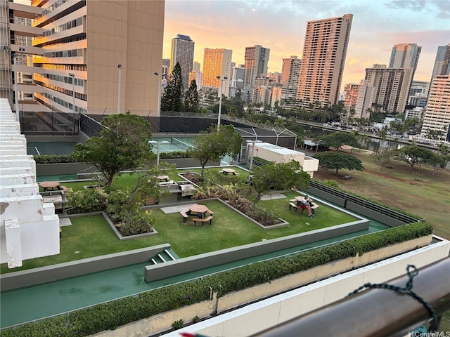 2333 Kapiolani Blvd Unit 1008, Honolulu, HI 96826 - view of community featuring a skyline view
