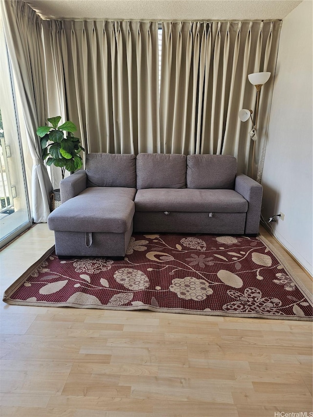 1702 Kewalo St Unit 204, Honolulu, HI 96822 - living area featuring wood finished floors