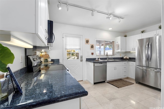 87-1048 Huamoa St, Waianae, HI 96792 - photo 8