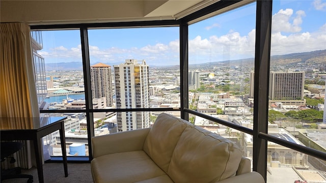 1088 Bishop St Unit 2901, Honolulu, HI 96813 - sunroom / solarium featuring a city view and a mountain view