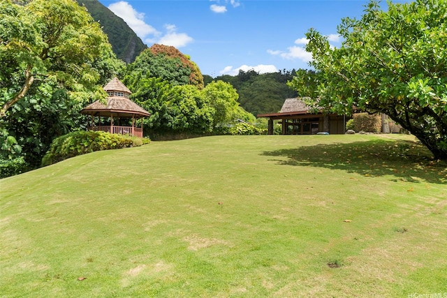 46-478 Haiku Plantations Dr, Kaneohe, HI 96744 - view of grassy yard featuring a gazebo