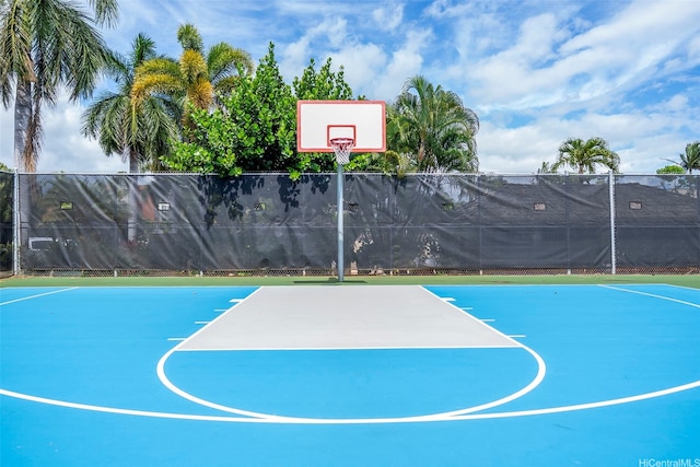 1060 Kamehameha Hwy Unit 2308B, Pearl City, HI 96782 - view of sport court featuring community basketball court