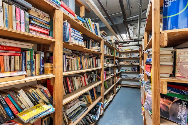 2499 Kapiolani Blvd Unit 2708, Honolulu, HI 96826 - view of storage