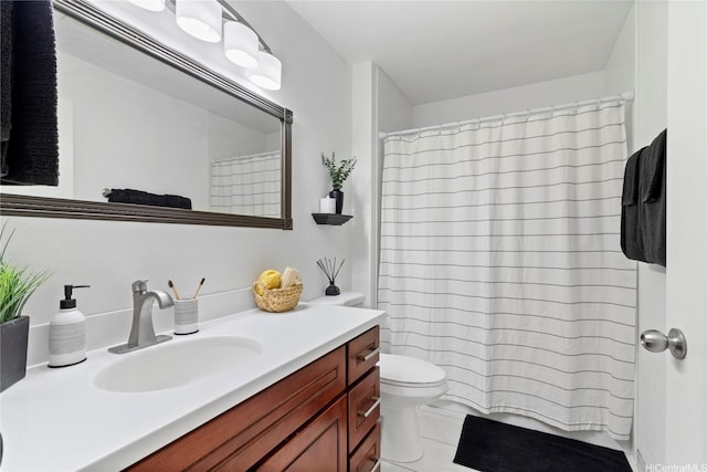 94-496 Kupuohi St Unit 2102, Waipahu, HI 96797 - full bathroom featuring vanity and curtained shower