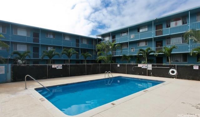 94-49 Waipahu St Unit 314, Waipahu, HI 96797 - view of community pool