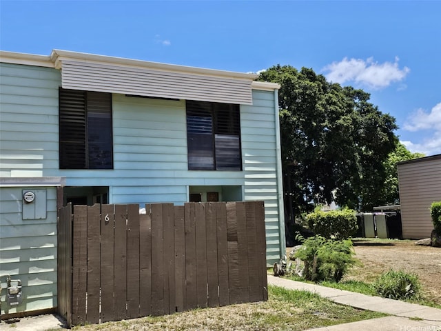 87-157 Helelua St Unit 6, Waianae, HI 96792 - photo 2