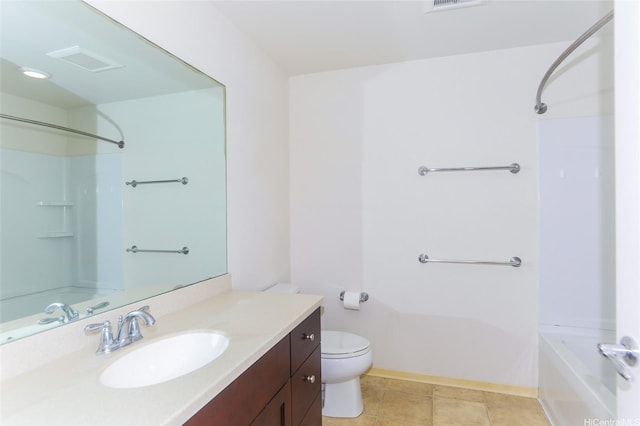 1020 Kakala St Unit 816, Kapolei, HI 96707 - full bath featuring vanity, shower / washtub combination, and tile patterned flooring