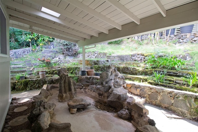 2410 Halenoho Pl, Honolulu, HI 96816 - view of patio / terrace