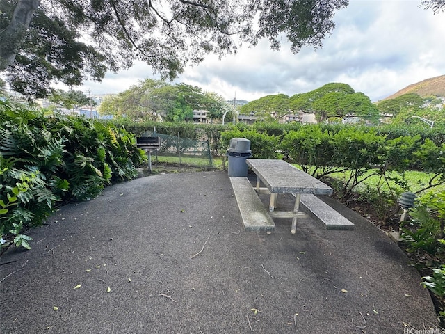 1519 Nuuanu Ave Unit 1146, Honolulu, HI 96817 - view of patio