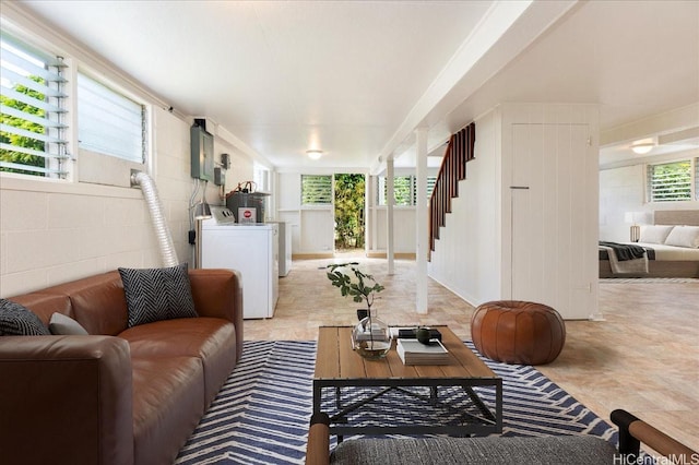 101 Kawananakoa Pl, Honolulu, HI 96817 - living room with stairway and washer and clothes dryer
