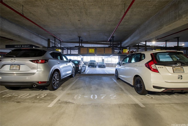 987 Queen St Unit 1512, Honolulu, HI 96814 - view of parking deck