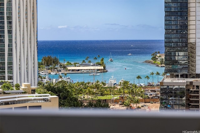 909 Kapiolani Blvd Unit 2002, Honolulu, HI 96814 - water view