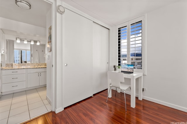 411 Hobron Ln Unit 3801, Honolulu, HI 96815 - office with light wood-style flooring and baseboards