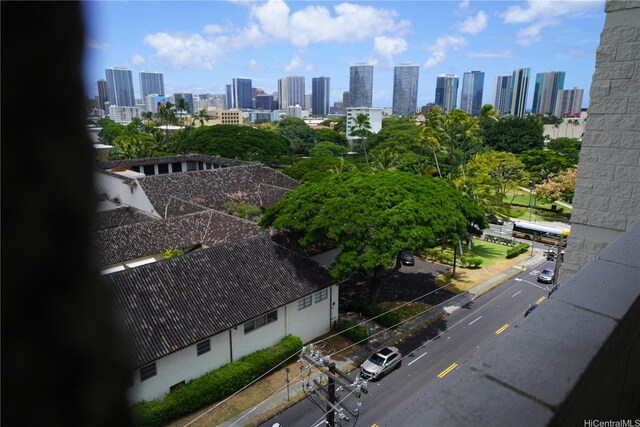 827 Kinau St Unit D703, Honolulu, HI 96813 - view of city skyline