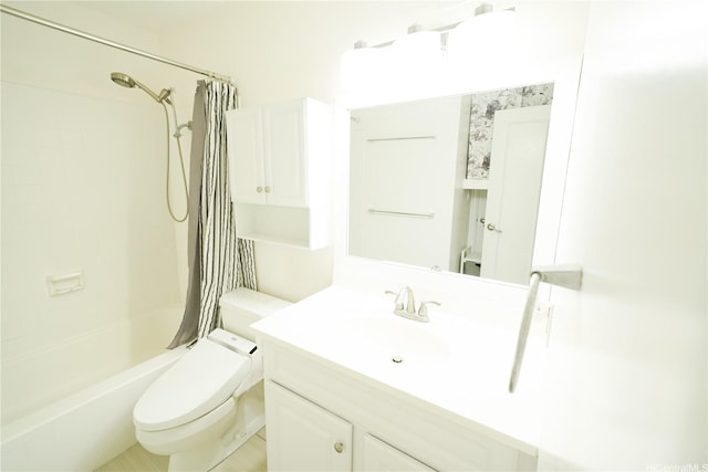 827 Kinau St Unit D703, Honolulu, HI 96813 - bathroom featuring shower / tub combo and vanity