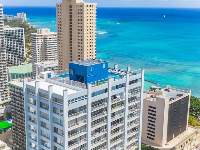 2427 Kuhio Ave Unit 1501, Honolulu, HI 96815 - view of urban area featuring a nearby body of water