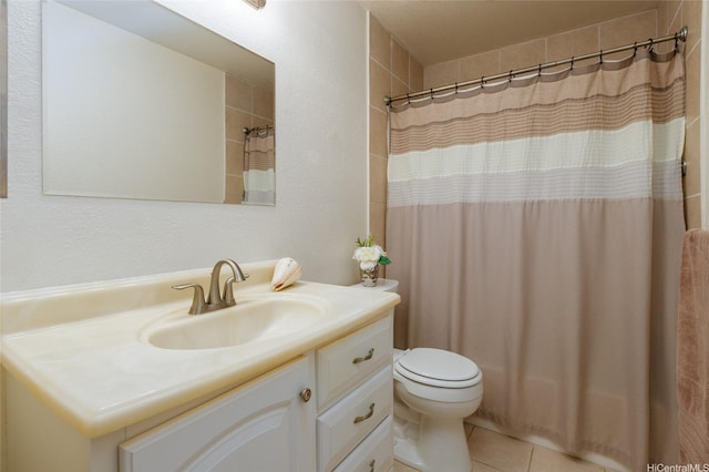 239 Mananai Pl Unit 54F, Honolulu, HI 96818 - full bathroom featuring vanity, tile patterned flooring, and a shower with curtain