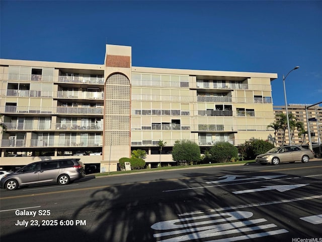 909 Ala Lilikoi St Unit 312, Honolulu, HI 96818 - photo 1