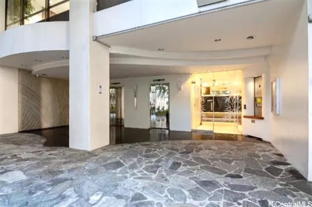 225 Queen St Unit 14A, Honolulu, HI 96813 - view of common area
