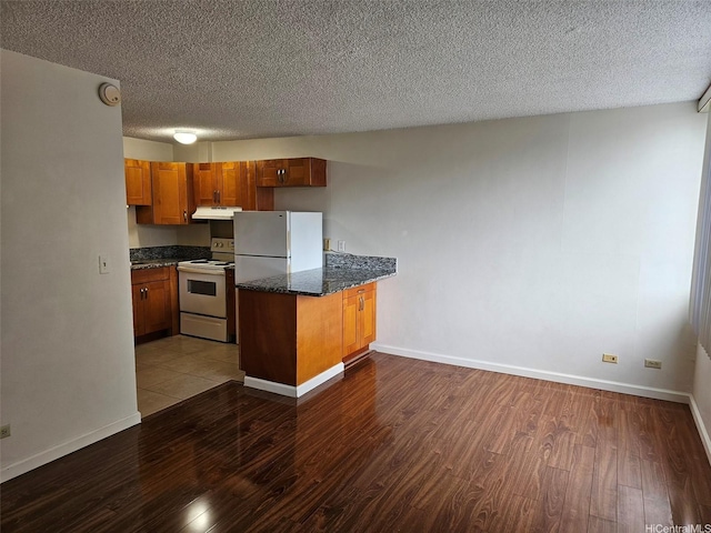 1560 Kanunu St Unit 1222, Honolulu, HI 96814 - photo 2