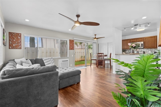 91-1017 Hoopili St Unit 66, Ewa Beach, HI 96706 - living area featuring ceiling fan, wood finished floors, and recessed lighting