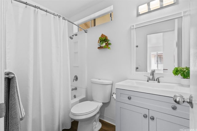91-1017 Hoopili St Unit 66, Ewa Beach, HI 96706 - bathroom featuring vanity and shower / tub combo with curtain