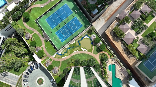 1177 Queen St Unit 1805, Honolulu, HI 96814 - bird's eye view of a pool area
