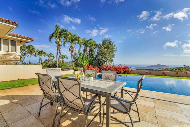878 Puuikena Dr, Honolulu, HI 96821 - photo 24