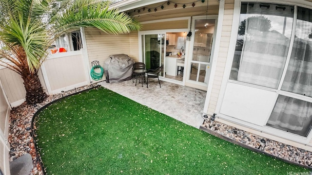91-950 Laaulu St Unit 42E, Ewa Beach, HI 96706 - view of green lawn