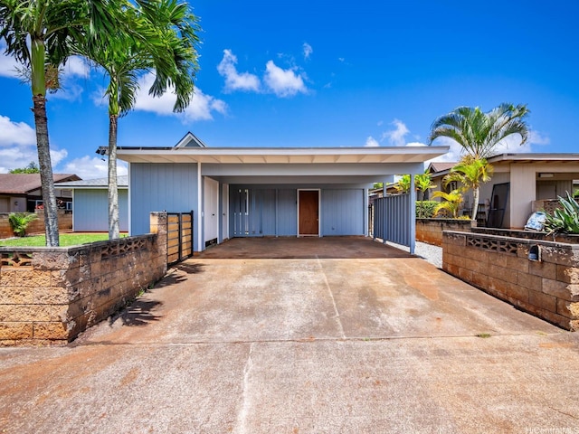 95-161 Kauopae Pl, Mililani, HI 96789 - view of front of property with driveway and a carport