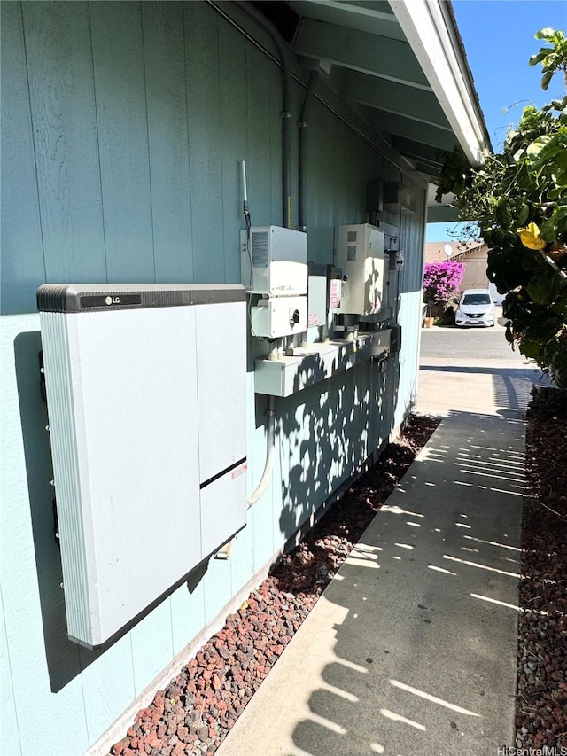 68-3521 E Makuahine St, Waikoloa, HI 96738 - view of side of property