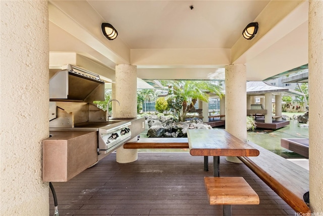 1212 Nuuanu Ave Unit 1104, Honolulu, HI 96817 - view of patio / terrace with a sink