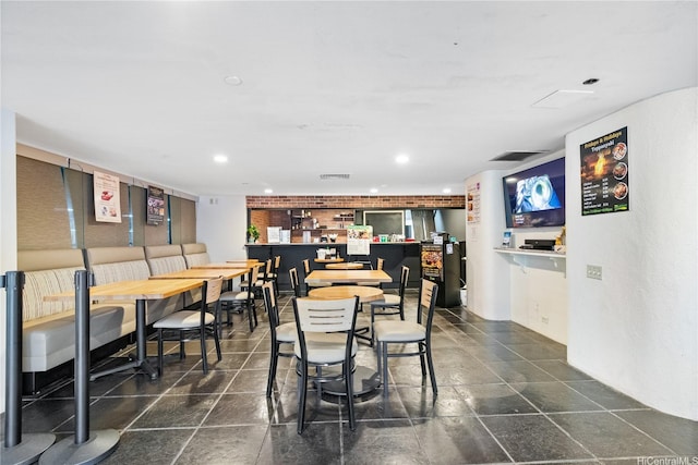 1212 Nuuanu Ave Unit 1104, Honolulu, HI 96817 - dining room with recessed lighting