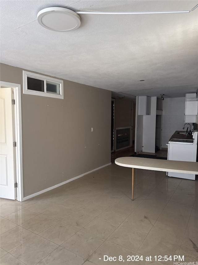 435 Seaside Ave Unit 209, Honolulu, HI 96815 - photo 10