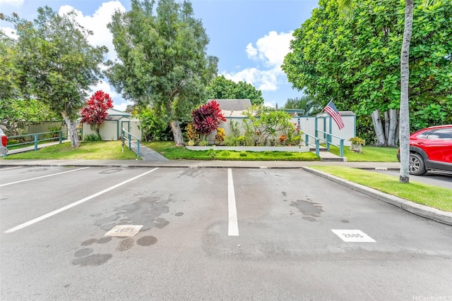 44-130-5 Mui Pl Unit 2605, Kaneohe, HI 96744 - uncovered parking lot with a storage shed