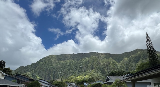 47-643 Hui Ulili St, Kaneohe, HI 96744 - view of mountain background