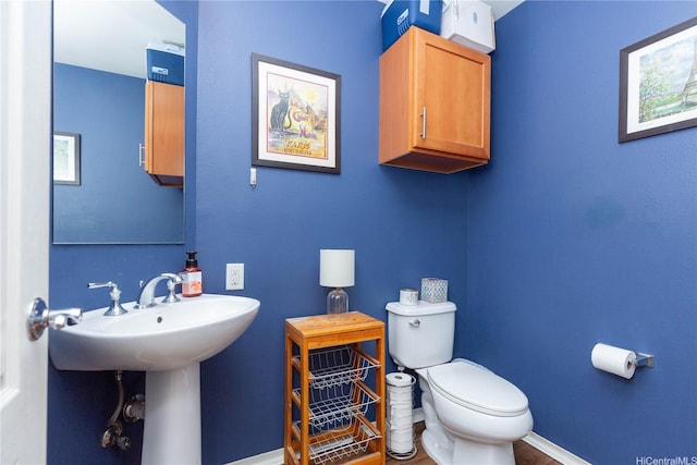 91-1268 Kilipue St, Ewa Beach, HI 96706 - bathroom with toilet and baseboards