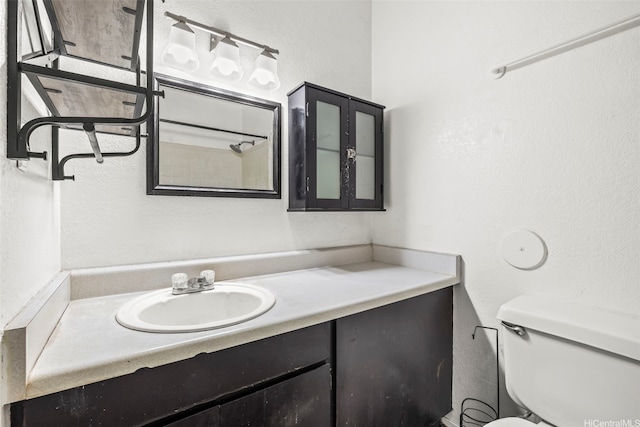 94-011 Kuahelani Ave Unit 135, Mililani, HI 96789 - bathroom with vanity and a textured wall