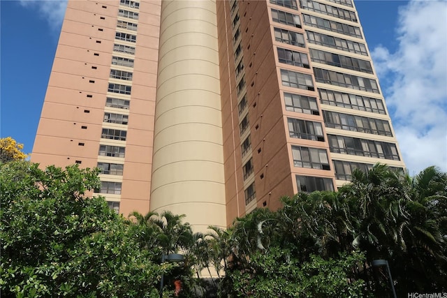 5333 Likini St Unit 2408, Honolulu, HI 96818 - photo 19
