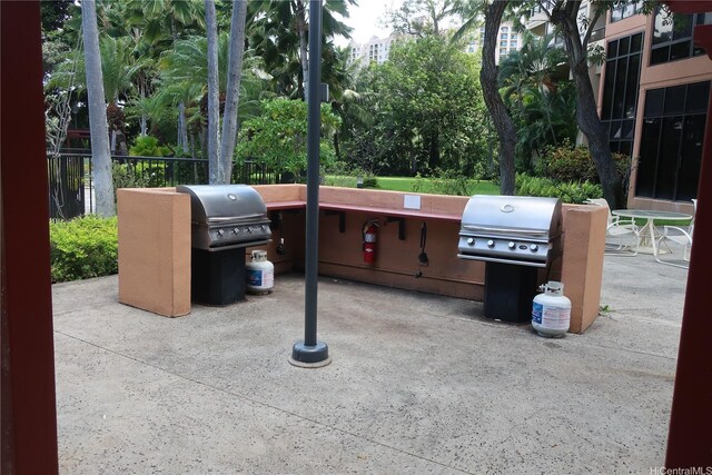 5333 Likini St Unit 2408, Honolulu, HI 96818 - photo 10
