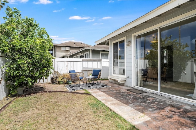 91-1033 Keokolo St Unit B, Kapolei, HI 96707 - view of yard featuring a patio area