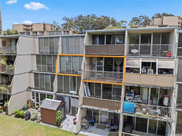 95-2035 Waikalani Pl Unit B303, Mililani, HI 96789 - view of apartment building / complex