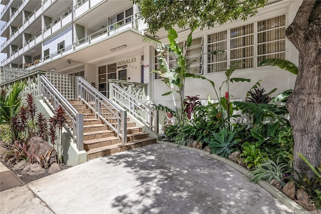 445 Kaiolu St Unit 704, Honolulu, HI 96815 - photo 8