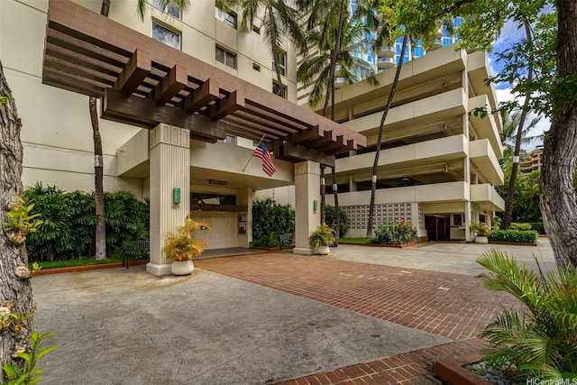 469 Ena Rd Unit 3208, Honolulu, HI 96815 - view of building exterior