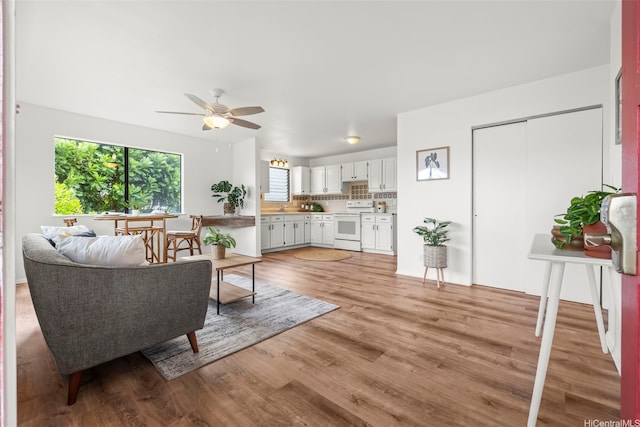 669-B Kihapai St, Kailua, HI 96734 - photo 2