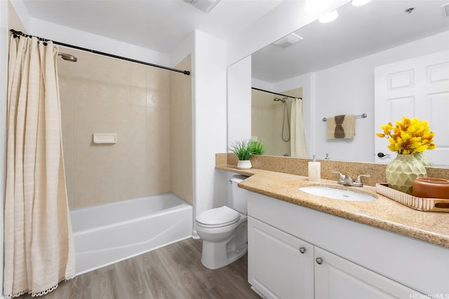 520 Lunalilo Home Rd Unit 6419, Honolulu, HI 96825 - full bath with wood finished floors, vanity, and shower / bath combo with shower curtain