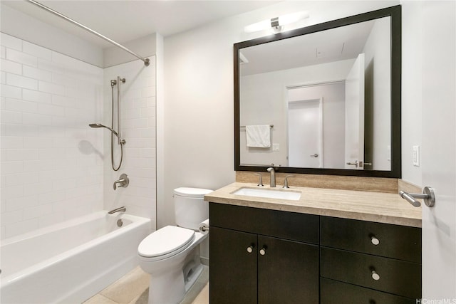 1189 Waimanu St Unit 4301, Honolulu, HI 96814 - bathroom featuring vanity and washtub / shower combination