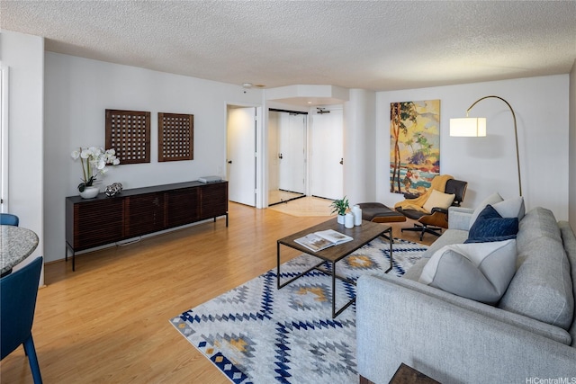 1212 Nuuanu Ave Unit 3403, Honolulu, HI 96817 - photo 3