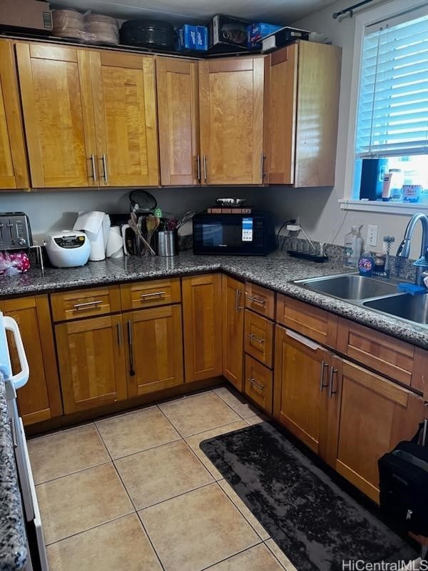 1017 Maluna St, Honolulu, HI 96818 - photo 7