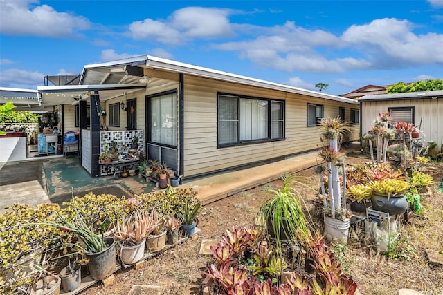 94-1308 Kahuanui St, Waipahu, HI 96797 - photo 2